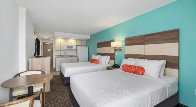 Четырёхместный номер Standard с видом на океан Monte Carlo Boardwalk / Oceanfront Ocean City