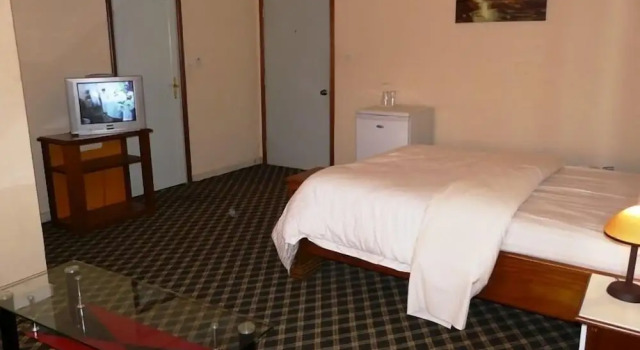 Azam Hotel, Reserva ahora Hotel Bamenda Mezam