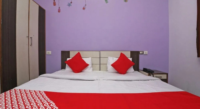 OYO 33431 Hotel Ekta Residency