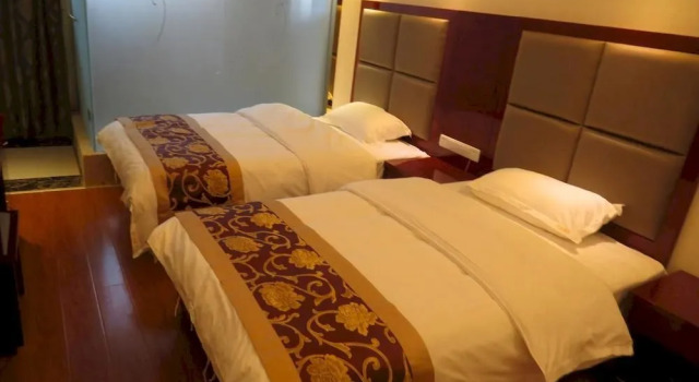Zhongyi Inn, Prenota Hotel Panlong Kunming