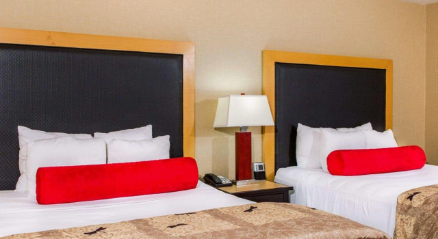 Cambria Suites Appleton