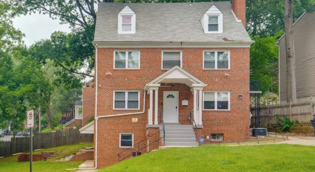 Washington, DC, Area Apartment < 2 Mi to Subway!, Buchen Sie Ferienwohnung Hotels in Maryland mit Parkplatz, Parkplätze
