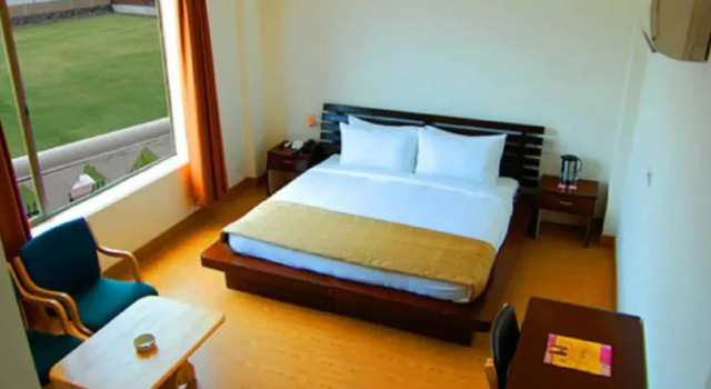 Spice Hotel Selaqui, Buchen Sie Hotel Prem Nagar 
