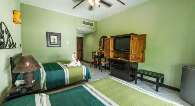 Двухместный номер Standard с балконом Hotel Aventura Mexicana
