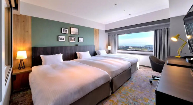 Трёхместный номер Premier Kobe Portopia Hotel