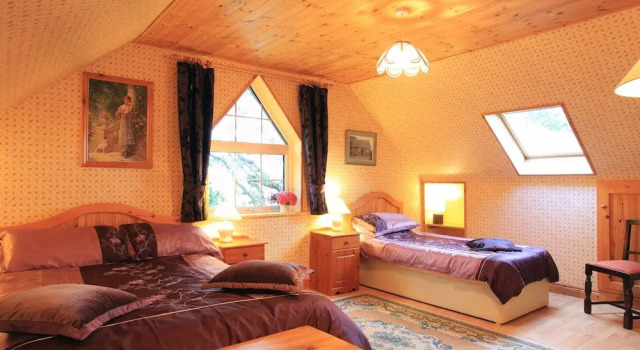 3 bed Seaview Cottage, Book Vacation Home Hotels in Kerry with Parking, Parking
