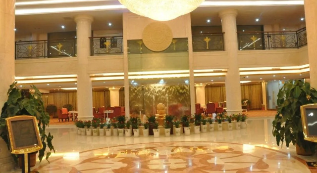 Triumph Palace Hotel, Book Hotel Liaocheng Shandong