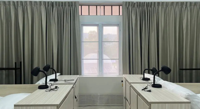 BBVC Hostel CollegeStay, Забронировать Хостел Отели Южного Таиланда с парковкой, Парковка