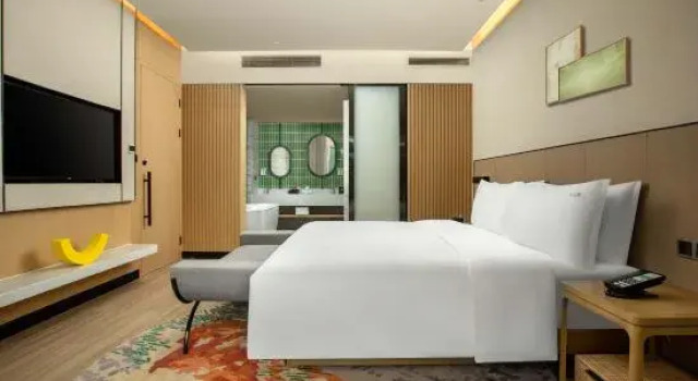 Четырёхместный люкс с 2 комнатами Holiday Inn Resort Guiyang Qingyan by IHG
