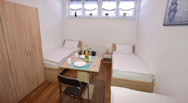 AB Apartment 09, Забронировать Апартаменты/квартира Апартаменты Людвигсбург, Апартаменты/квартира