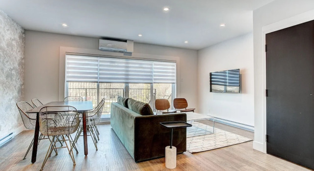Апартаменты Burgundy Lofts - Marché Atwater