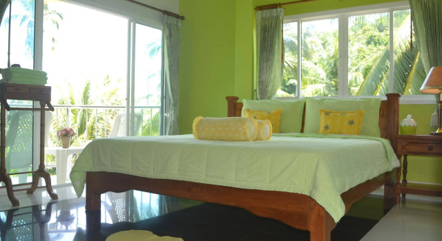 Sairougn Seaview Hotel, Varaa Hotelli Hotellit North-Eastern Thailand pysäköinnillä, Pysäköinti