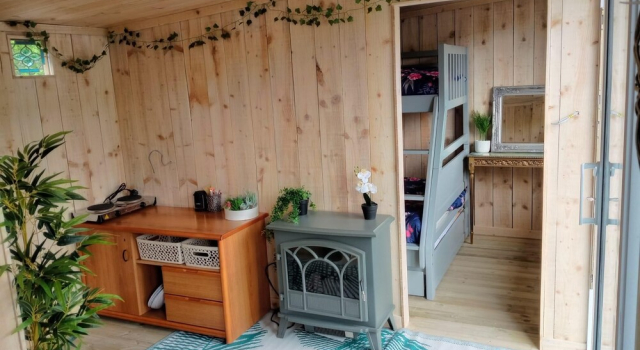 Tranquil Cabin Retreat in Llandovery, Забронировать Дом для отпуска Лланфэр-ар-и-брин Южный Уэльс