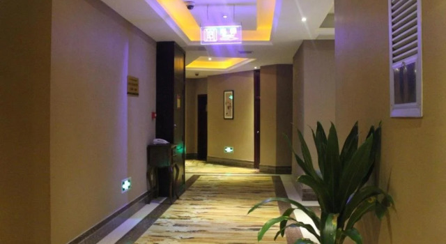 Panda Prince Hotel Dazhou, Buchen Sie Hotel Dazhou Sichuan
