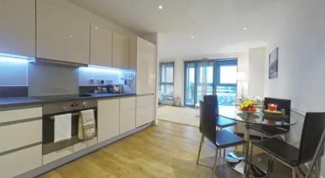 West Side Apartments -Brentford, London