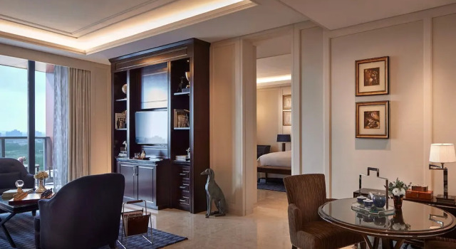 Люкс c 1 комнатой с балконом и с видом на поле для гольфа The Ritz-Carlton, Haikou