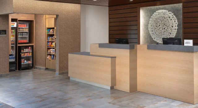 Fairfield Inn & Suites by Marriott New Orleans Metairie, Забронировать Отель Метари Луизиана, рядом с Omega Hospital
