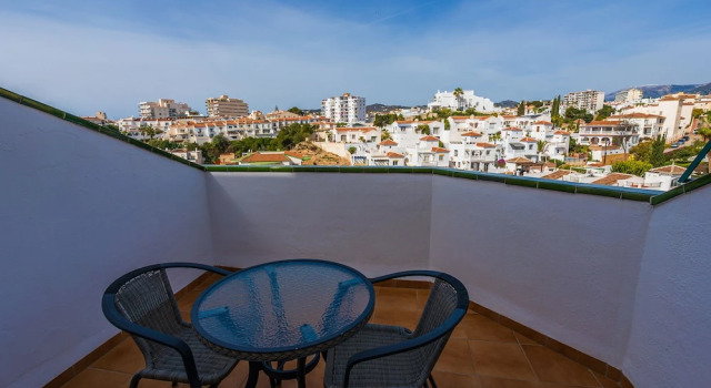 Апартаменты Deluxe c 1 комнатой с видом на бассейн Apartamentos Turisticos José Cruz