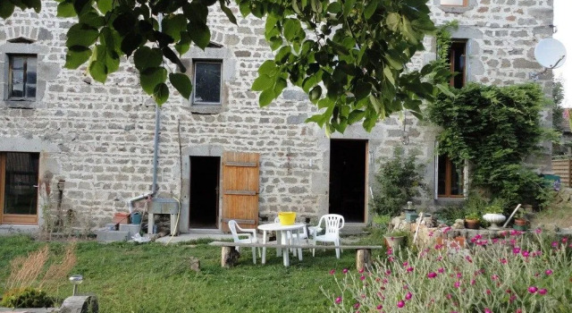 Chez Marie Et Didier, Rezervovat Hotel Hotely v Noiretable se snídaní, Snídaně