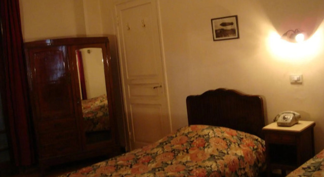 Standardowy pokój Windsor Hotel Cairo