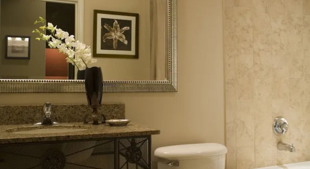 Четырёхместный номер Deluxe Blue Bay Inn