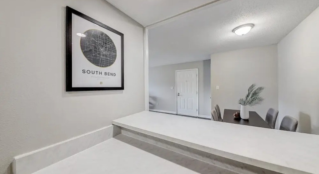 FRONTDESK Castle Point Apts Georgetown South Bend, Prenota Hotel Hotel a Indiana con parcheggio, Parcheggio