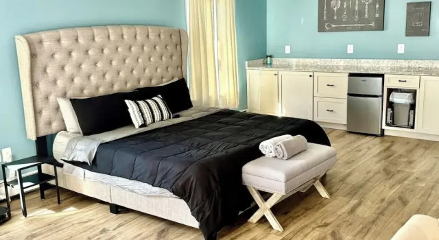 Коттедж Solomons Island 6BR Family Getaway