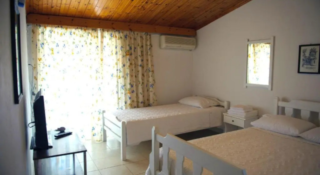 Апартаменты с 3 комнатами Evangelia Rooms & Αpartments - B