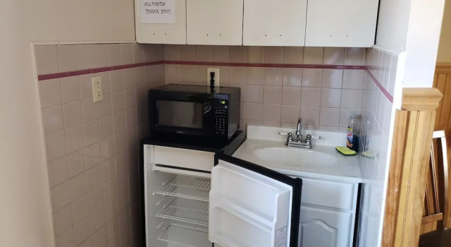 Номер Standard The Colonial Motel