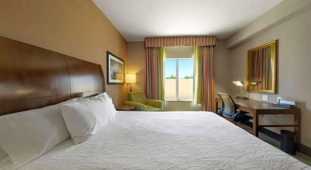 Двухместный номер Standard c 1 комнатой Hilton Garden Inn Lawton-Fort Sill