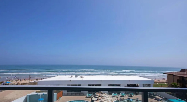 Четырёхместный номер Standard с частичным видом на океан Courtyard South Padre Island