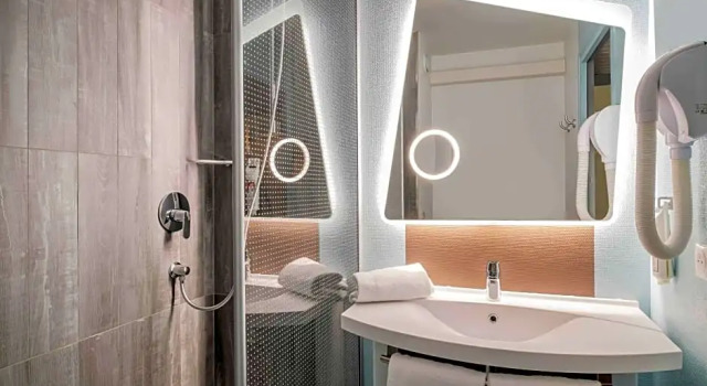 Номер Standard ibis Amboise