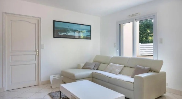 Maison avec piscine ! Pour 8 personnes a Saint-Gildas-de-Rhuys, Rezerwuj Hotel  