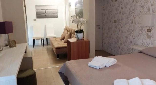 Трёхместный номер Superior Hotel Ermeti B&B Brunch