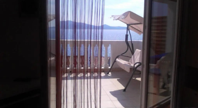 Студия с видом на море Apartments Brčić