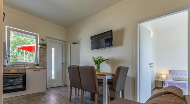 Awesome Apartment in Valbandon With Wifi and 2 Bedrooms, Prenota Appartamento Valbandon Istria