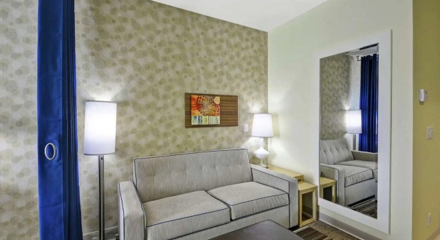 Двухместный люкс c 1 комнатой Home2 Suites by Hilton Brownsville