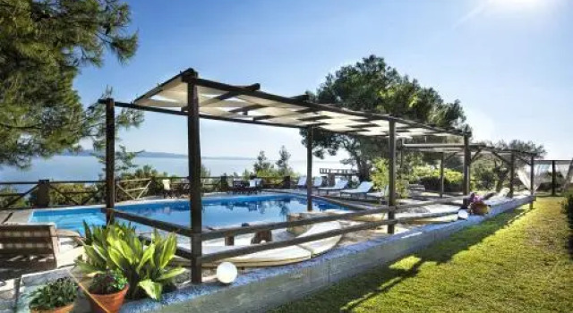 Aparthotel 4 stars Ormos Panagias, Prenota Hotel Ormos Panagias Sithonia