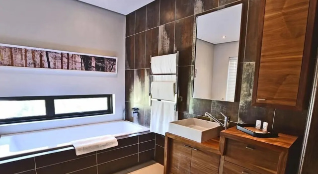 Люкс Executive с балконом Tredenham Boutique Hotel