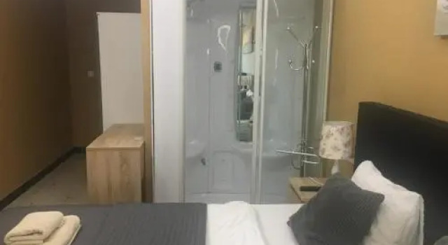Royal Apartments & Rooms