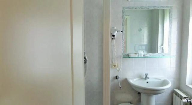 Двухместный номер Standard с балконом Hotel Lucerna