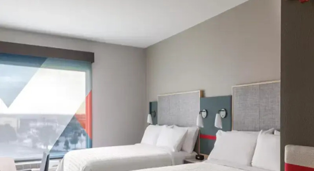 Четырёхместный номер Standard EVEN Hotel Orlando Universal Blvd by IHG