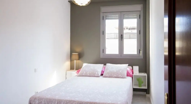 New and Cool Apartament, Забронировать Апартаменты/квартира Севилья провинция Севилья, рядом с La Torre de Don Fadrique
