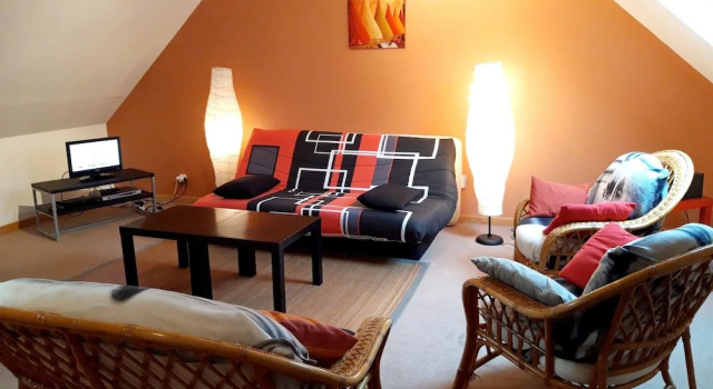 House with 5 Bedrooms in Grandcamp-Maisy, with Wonderful City View, Furnished Terrace And Wifi - 100 M From the Beach