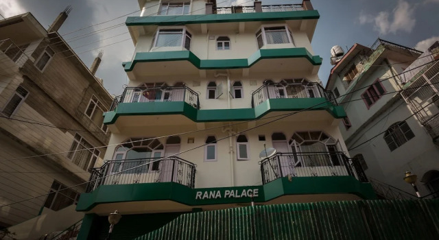 OYO 12685 Home 2BHK Hill View Sankat Mochan