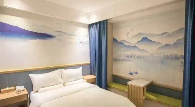 Люкс Deluxe Starway Hotel (Shihezi Bus Terminal)