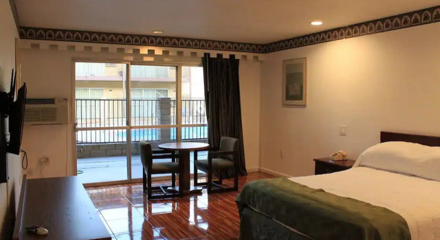 Menifee Inn, 预订 酒店 梅尼菲 加利福尼亚州