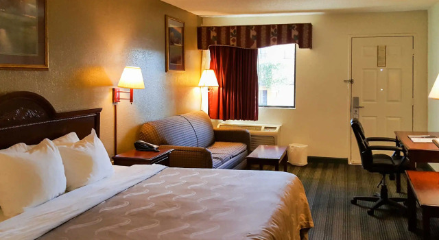 Номер Standard Quality Inn Mobile West Tillmans Corner