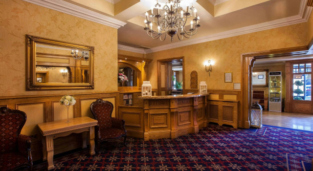 Castle Arch Hotel, Забронировать Отель Отели Трим 3 звезды, рядом с Sheep's Gate, 3*