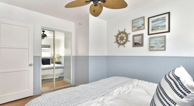 129 G Street Row 3 Bedroom Home, Забронировать Дом для отпуска Ньюпорт-Бич Beach Cities Orange County, рядом с West Jetty View Park